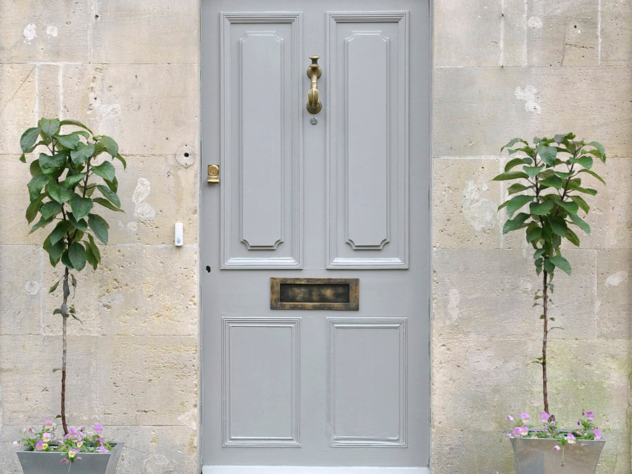 7 ways to sell your house with frosted window film