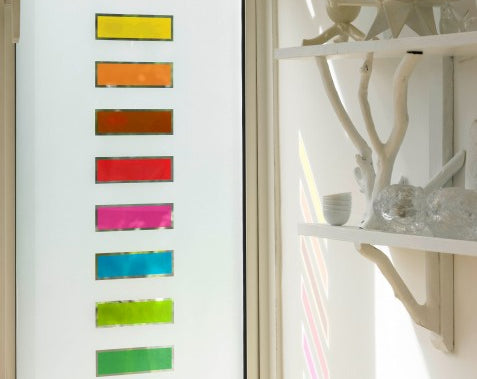 Coloured vertical slats.