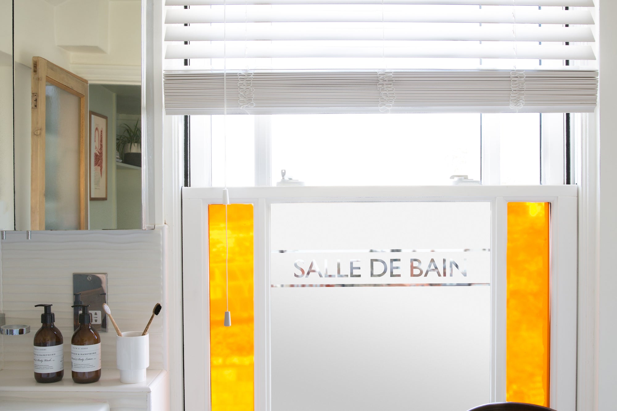 Salle de bain stripe.