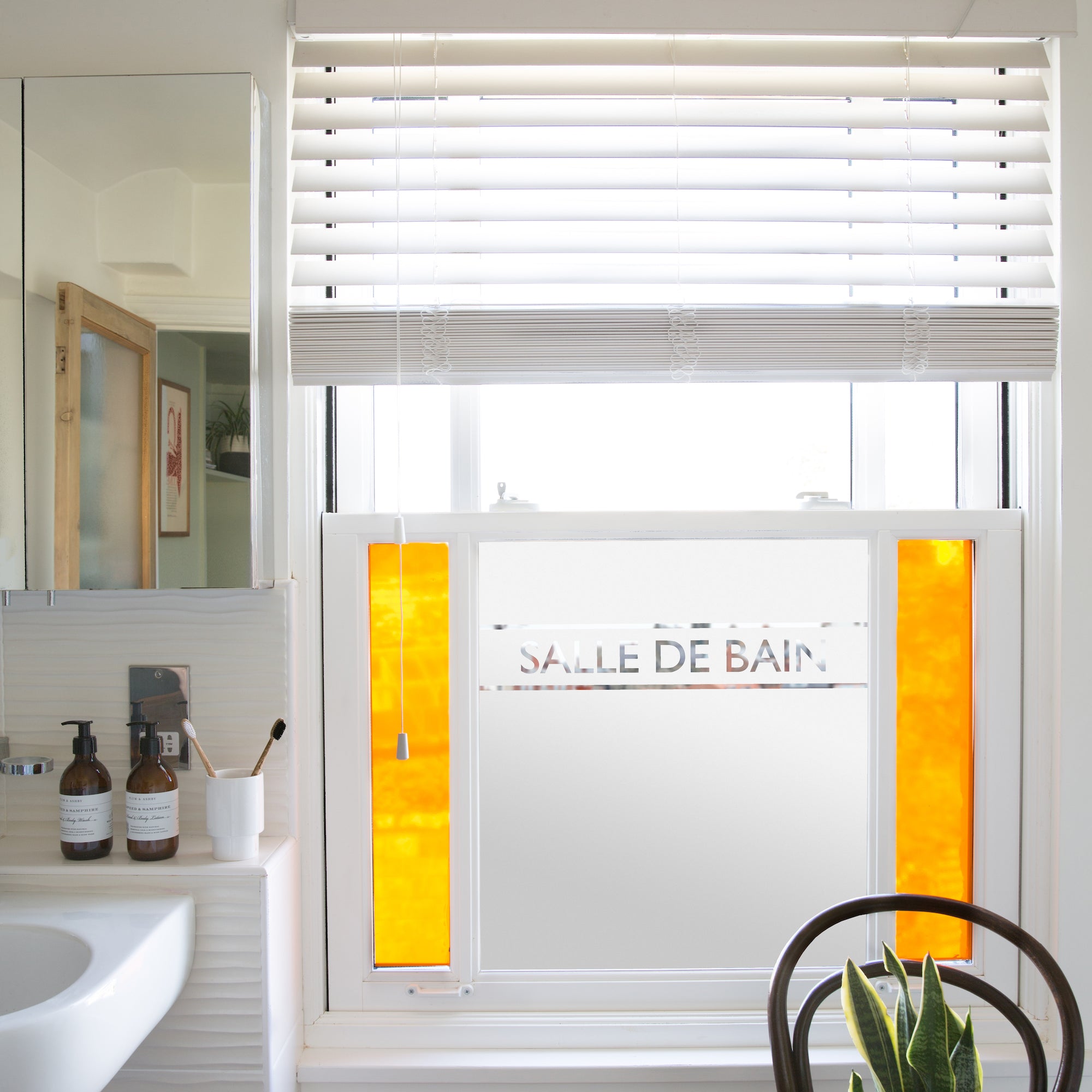 Salle de bain stripe.