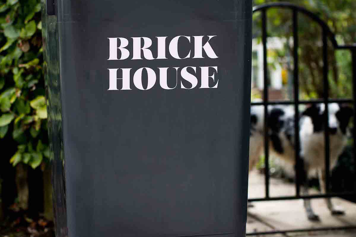 House Name-2 Lines-Salome.